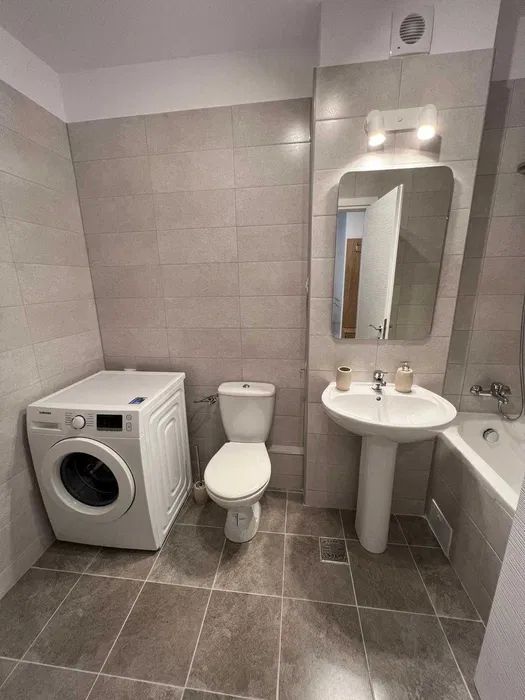 Apartament 2 camere cu centrală proprie și parcare - Poză 8