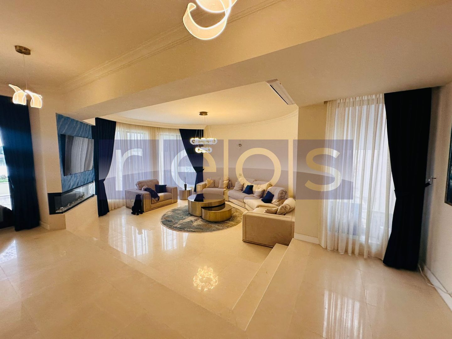 VILA DE LUX | BUFTEA LAC | 8 CAMERE - Poză 8