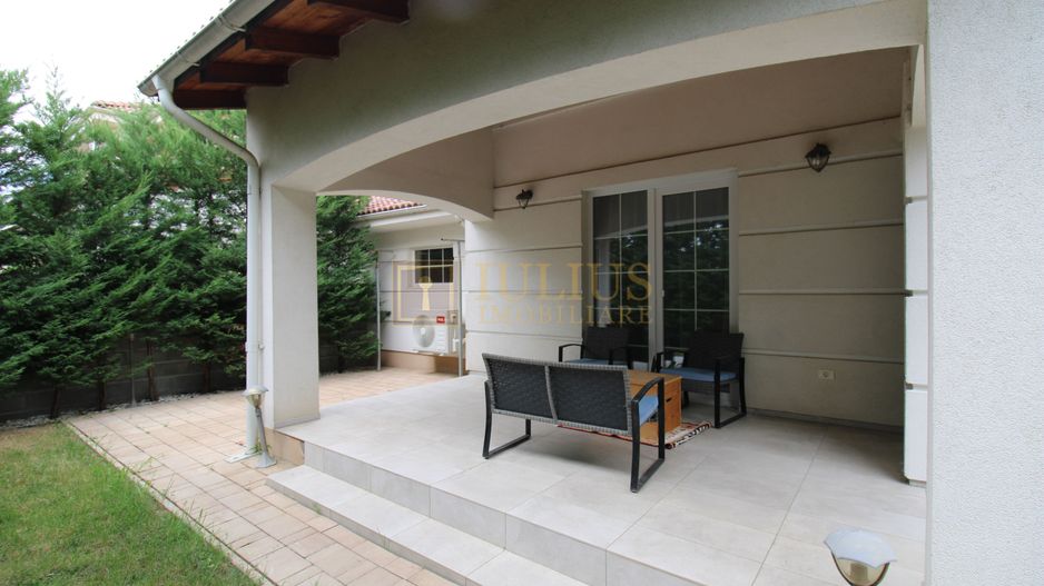 Zona Cora - Dumbravita, 5 camere + 2 bai. - Poză 4