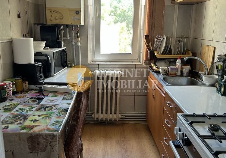 APARTAMENT 3 CAMERE SEMIDECOMANDAT - PACURARI - Poză 4