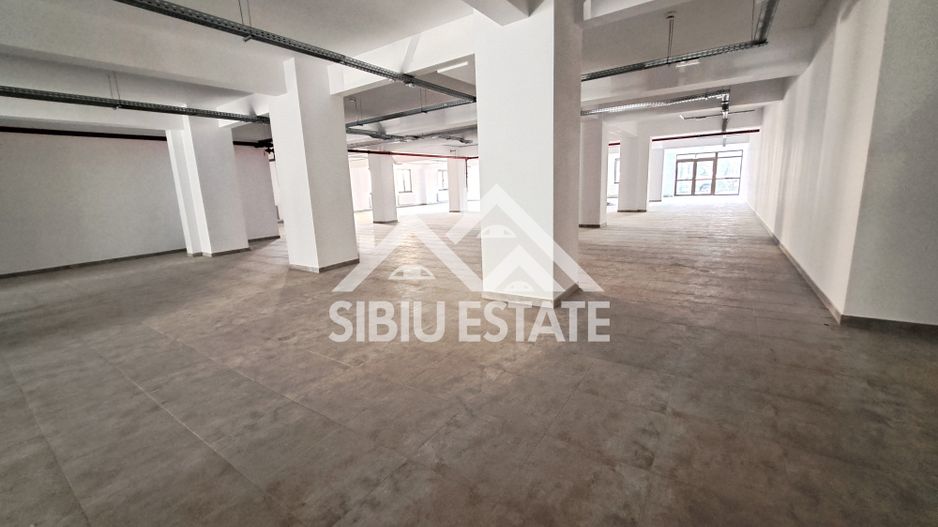 Spatiu comercial 600 mp vitrine la strada, dublu acces - Poză 6