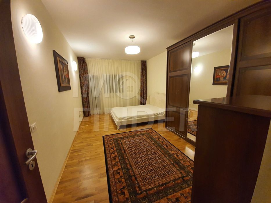 Inchiriere 4 camere Andrei Muresanu 120 mp, imobil mic, garaj - Poză 6