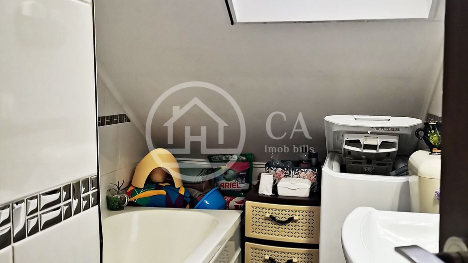 Apartament cu 3 camere la curte comuna de vanzare Ultracentral, Oradea - Poză 5
