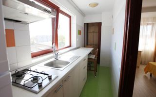 De închiriat:Garsonieră spațioasă în vilă-acces facil la metrou Eroii Revolutiei - Poză 3