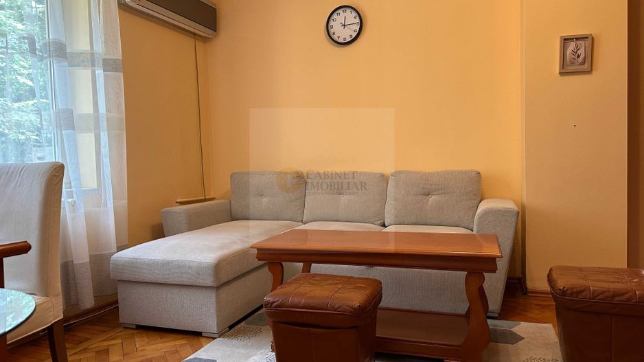 2 camere | Piata Romana - A.S.E | Etaj 1/8 - Poză 2