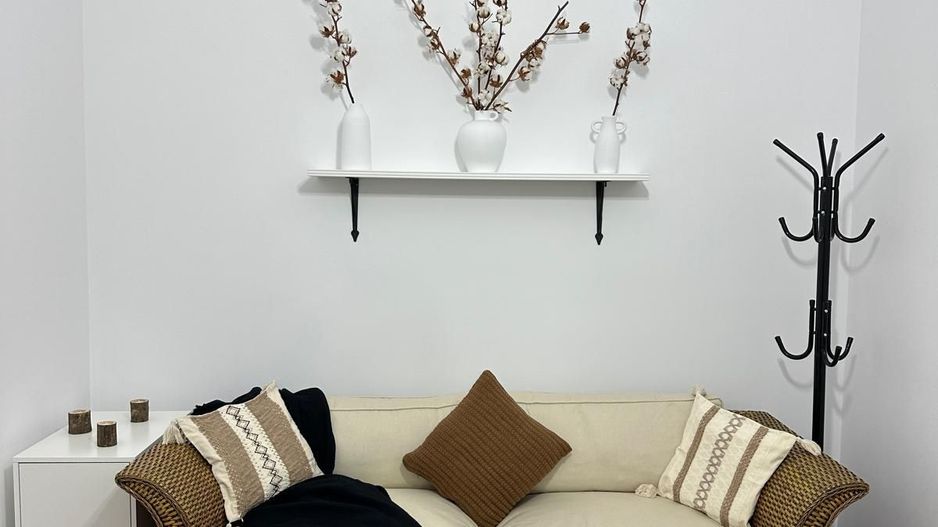 Imobil cu destinatii multiple- 6 apartamente - Poză 21