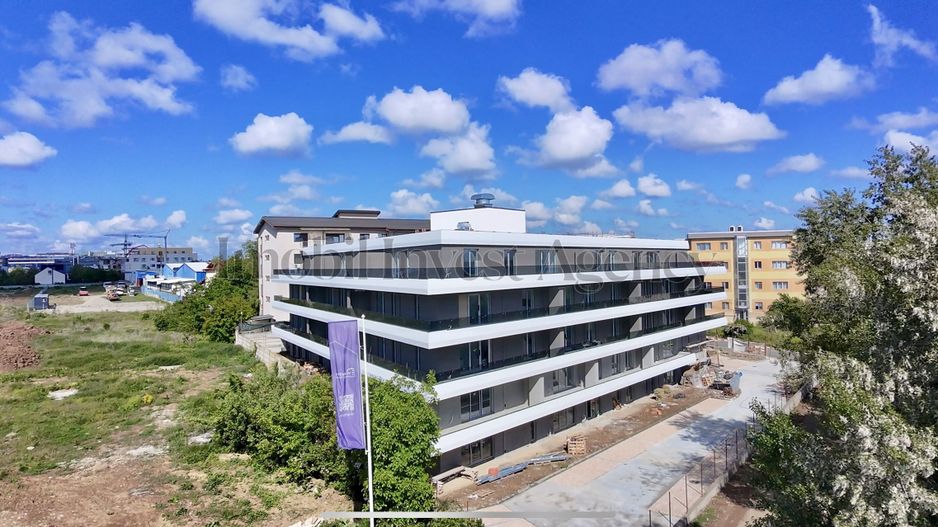 S8goldenLake - Poză 3