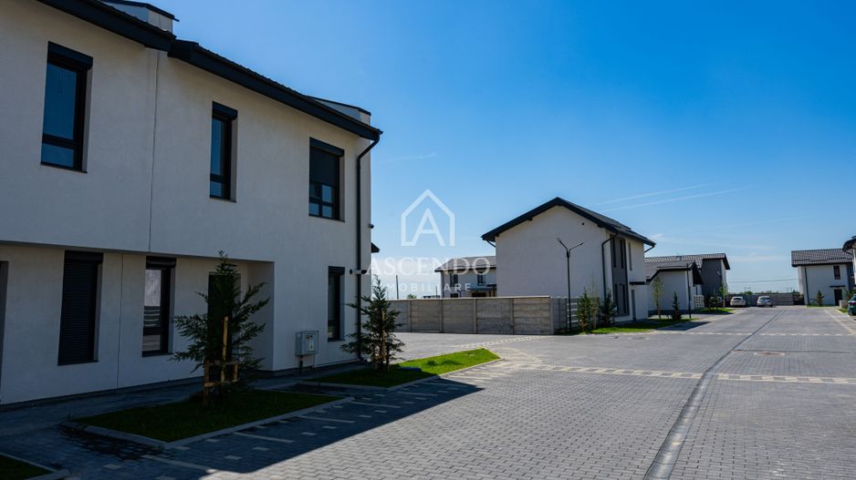 Case noi în Măgurele cu grădină proprie, parc privat și finisaje premium - Poză 4