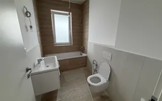 NOU. Gradina proprie de 103 mp si 2 locuri de parcare inscrise in CF. - Poză 11