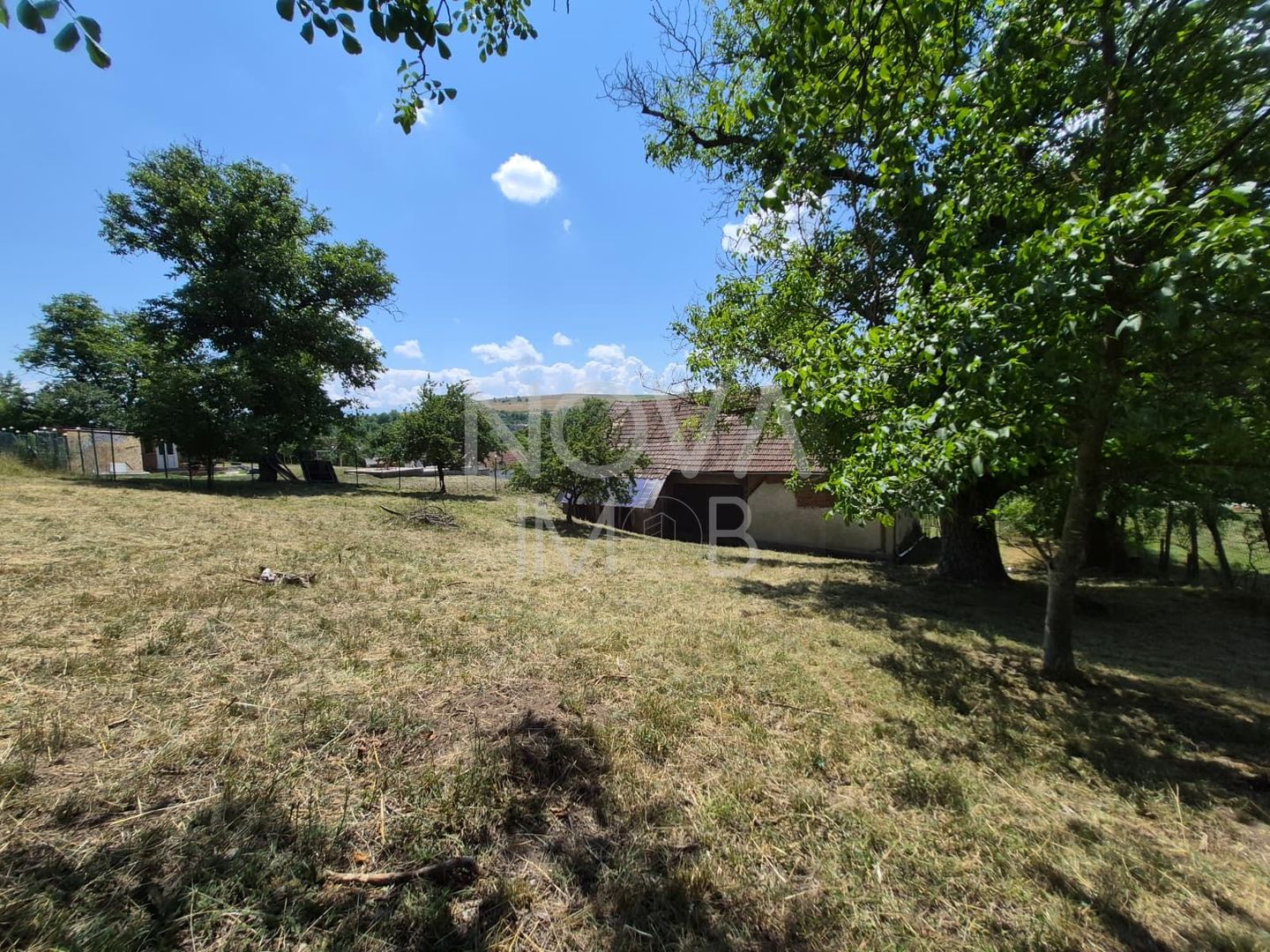 Casa individuala cu teren generos – 8.356 mp – Tichindeal, jud. Sibiu - Poză 42