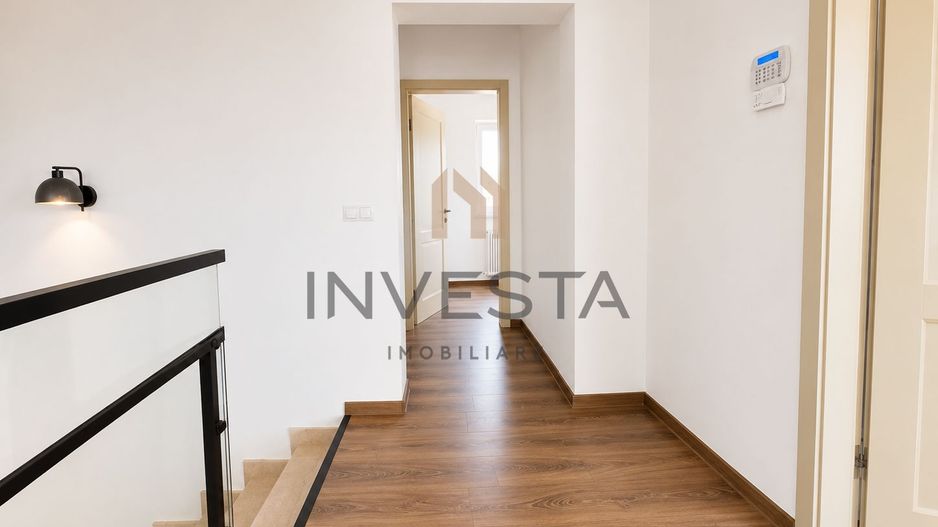 Casa tip duplex cu 4 camere de inchiriat in zona Europa - Poză 9