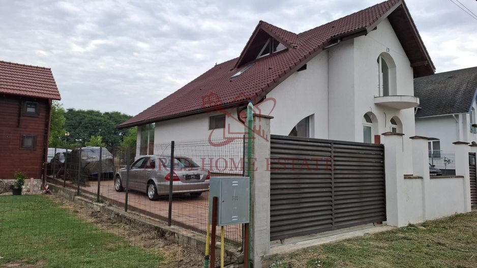 Casă 5 camere, 2 niveluri, intrări și utilități separate – Șag - Poză 6