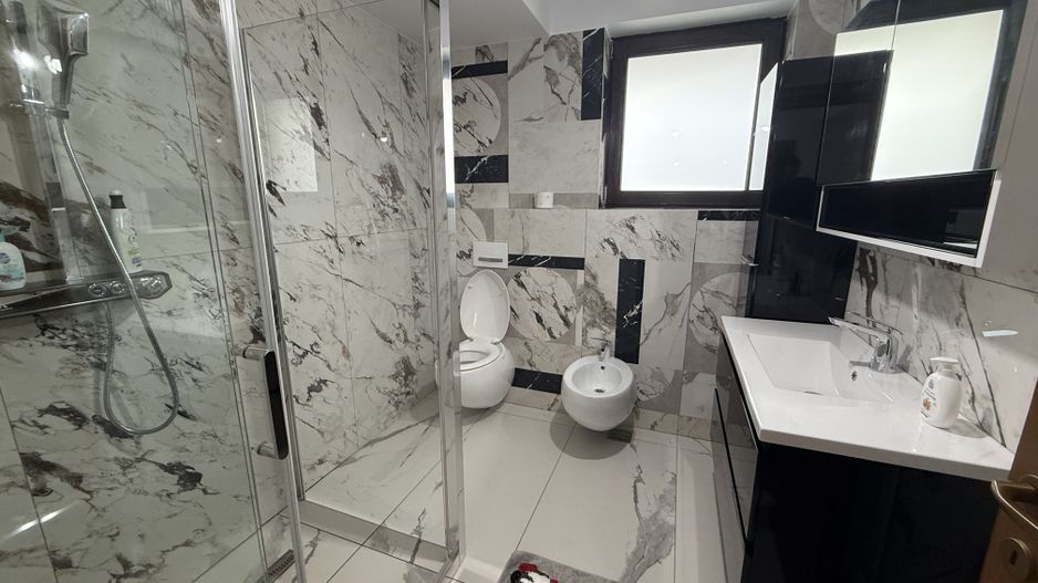 Vila Delux P+1 cu terasă și garaj + teren intravilan 783mp - Poză 19