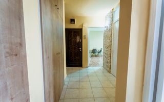 În Micălaca apartament cu 2 camere - Poză 5