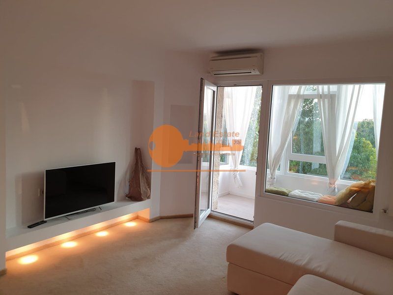 Studio Modern cu Vedere la lacul Herastrau - Poză 10