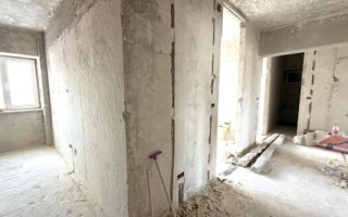 APARTAMENT SPATIOS CU VEDERE PE 2 PARTI - Poză 5