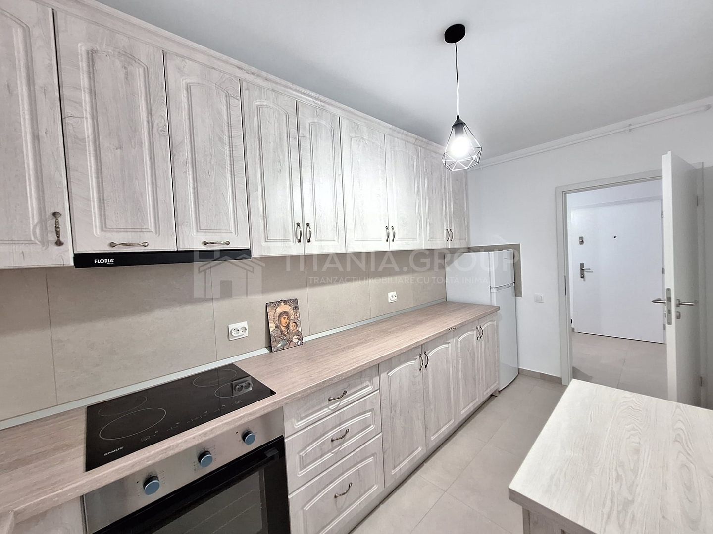 Apartament 2 camere, decomandat, Coresi, short/long term - Poză 4