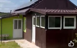 SAT CERCHEZU - Casa renovata complet si gradina - Poză 1