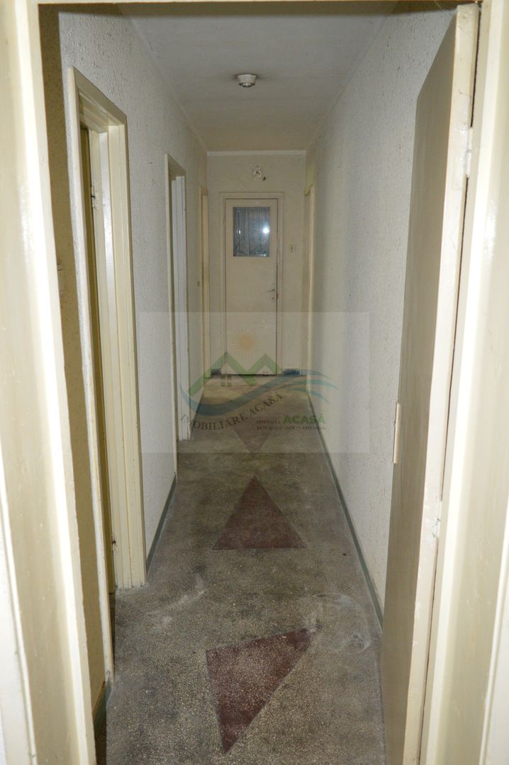 Apartament cu 4 camere Marasesti/Suceava - Poză 11