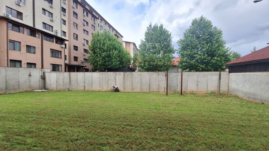 Duplex 4 cam 3 bai parcare&curte Prelungirea Ghence str. Maracineni - Poză 17