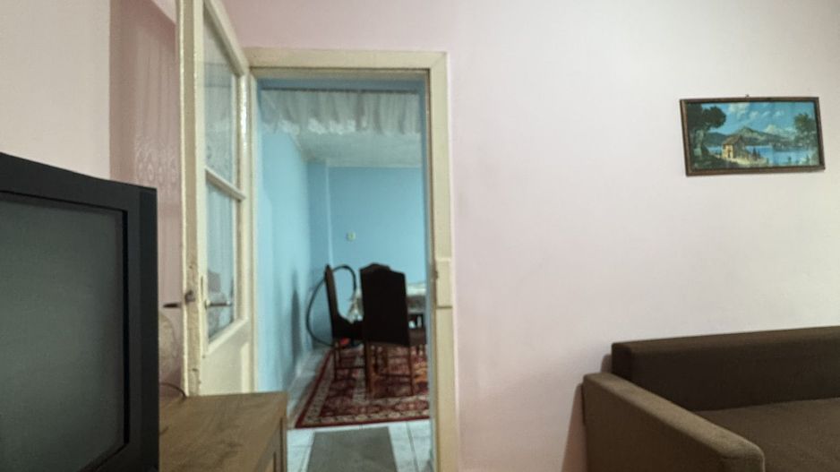 De vânzare Casă în Grădiște, curte + grădină proprie generoasă Arad - Poză 17