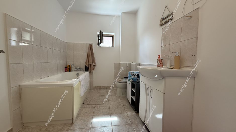 Casa individuala | 5 Camere- Sag - Poză 28