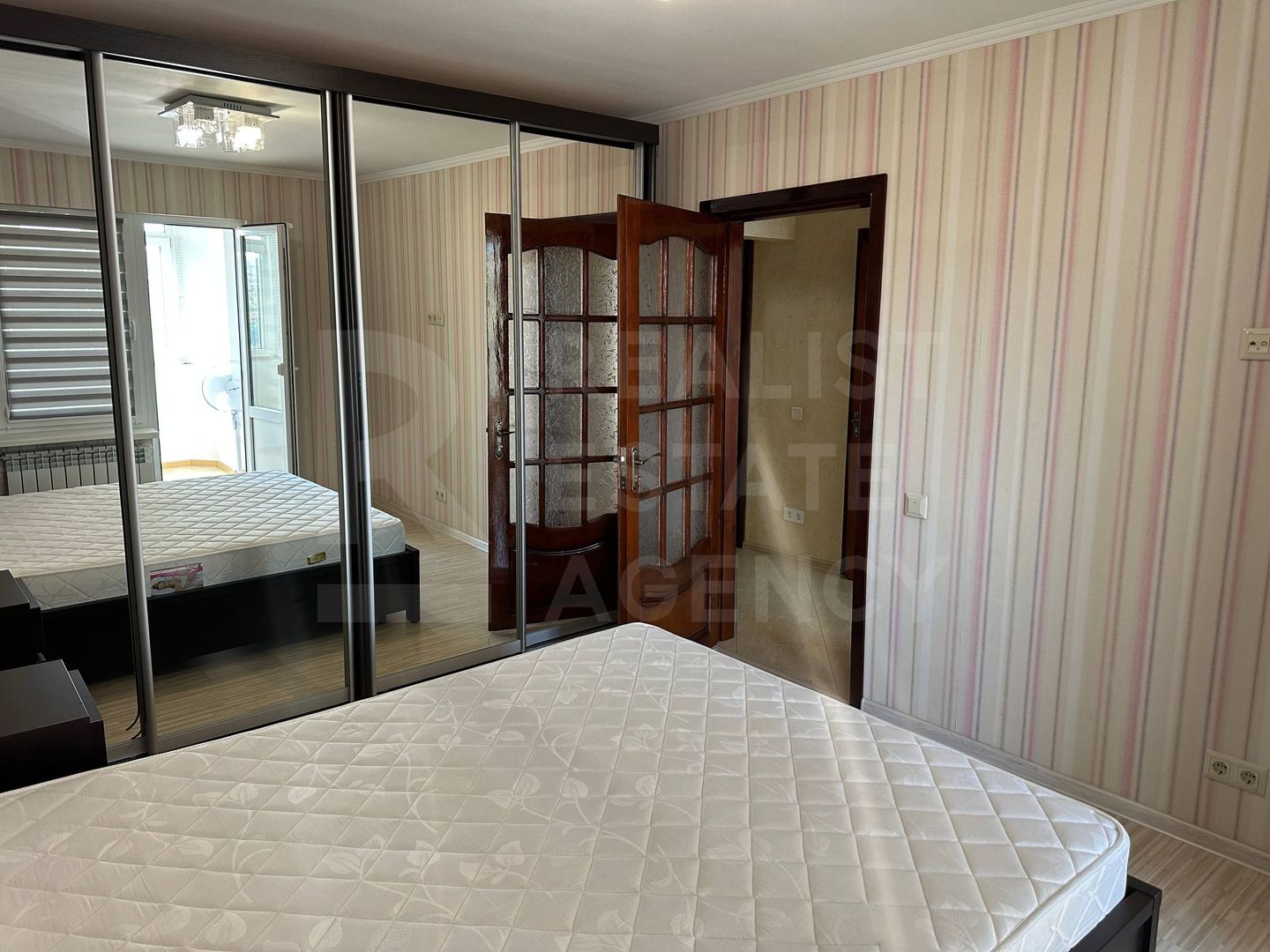Chirie, apartament, 3 camere, str. Voluntarilor, Ciocana. - Poză 10
