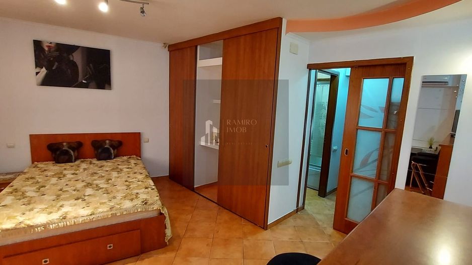 Garsoniera Sebastian - Poză 1