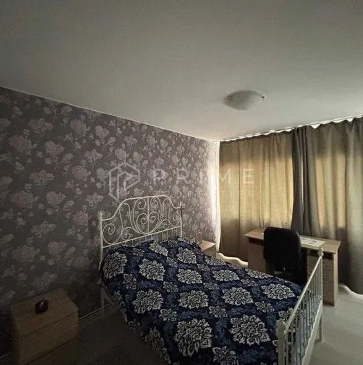 Chirie 2 camere, mobilat și utilat, decomandat, etaj 2, Aleea Carpați - Poză 2