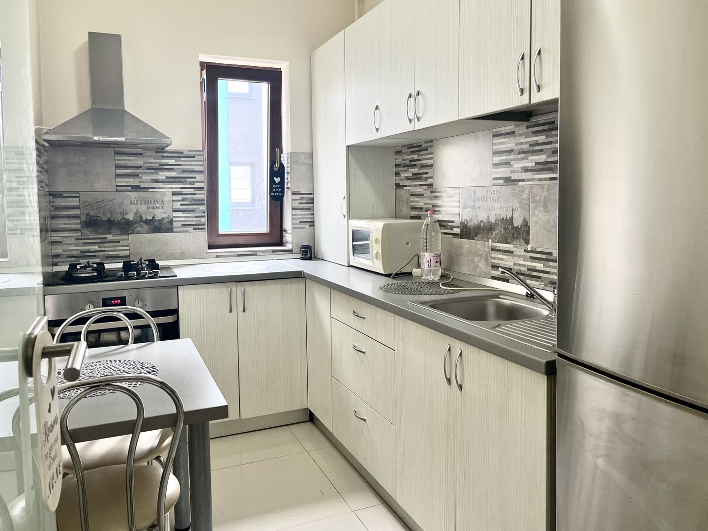 2 camere, decomandat, modern si primitor, la intrare in Dumbravita - Poză 10