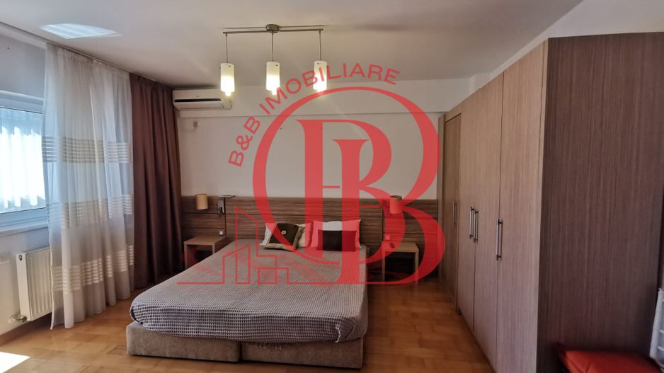 Garsoniera spatioasa mobilata si utilata ideala pt investitie - Poză 1