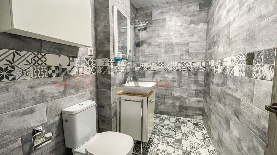 CENTRU: Etaj intermediar/ bloc nou/ finisaje moderne - Poză 6