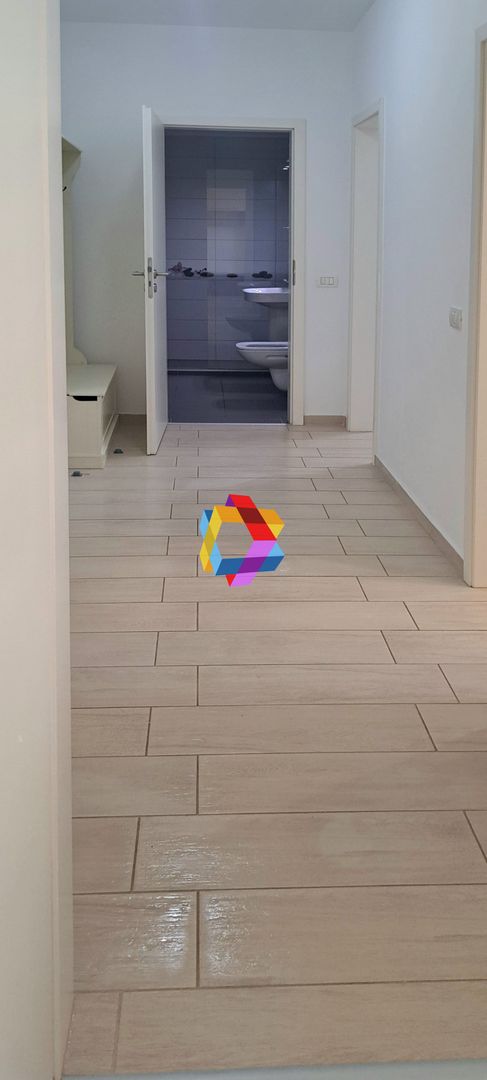 Apartament cu doua camere, zona Tractorul - Coresi, 51 mp + loc parcare subteran - Poză 12