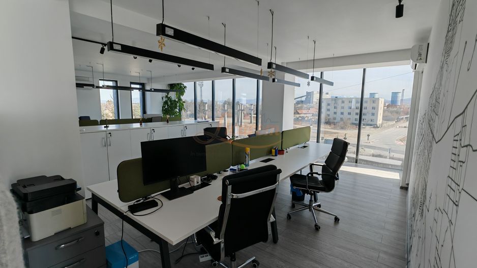 190 mp,Spatiu de Birouri/ Call Center/IT, Fitness,1980 euro/luna - Poză 14