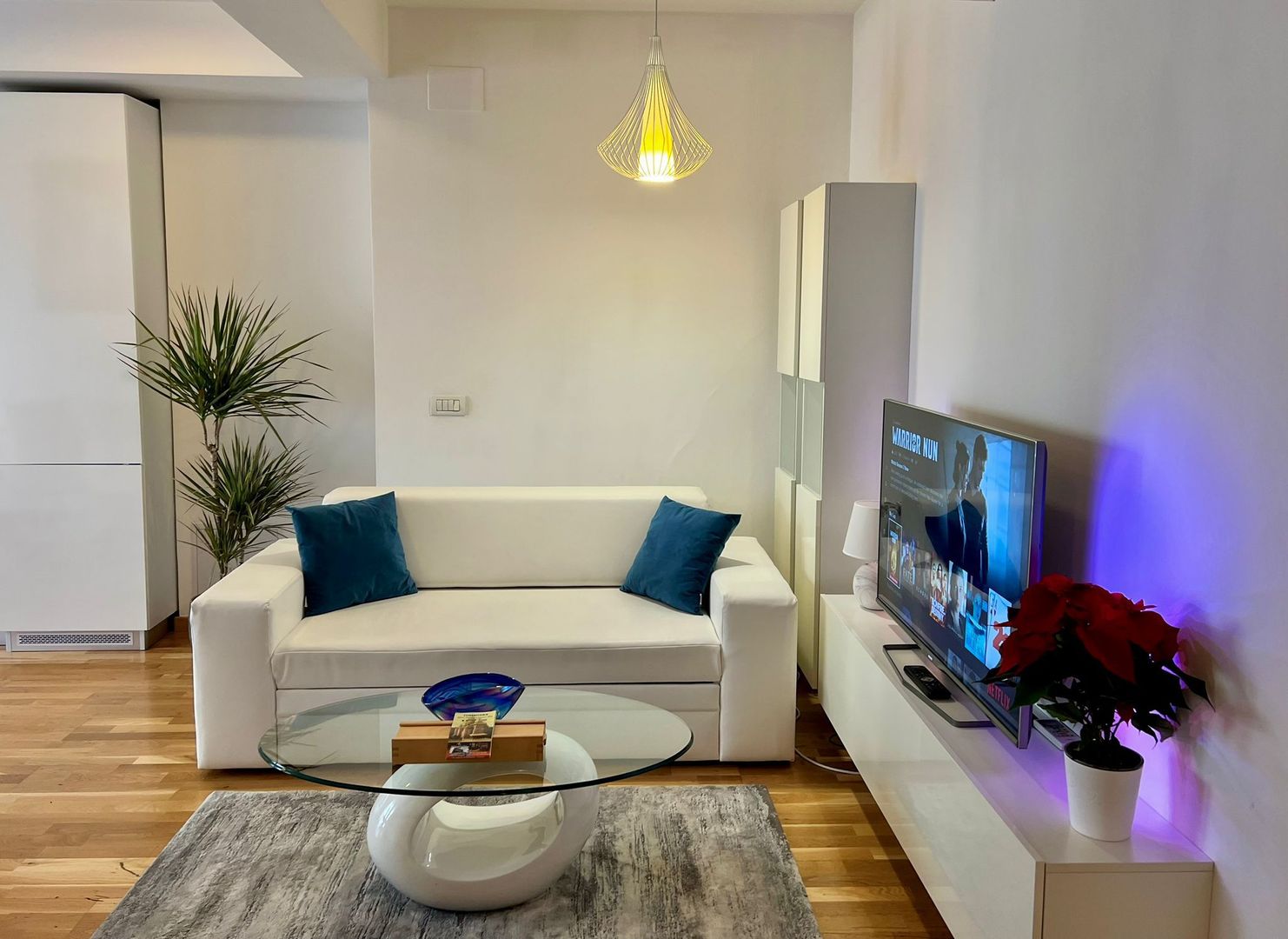 Apartament cu 3 camere si loc de parcare subteran - Poză 5