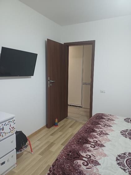 Inchiriere Apartament 2 camere- Aparatorii Patriei- Centrala proprie - Poză 7