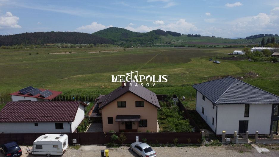 Casă spațioasă 4 dormitoare Sânpetru, 500 mp teren, mobilată complet - Poză 28