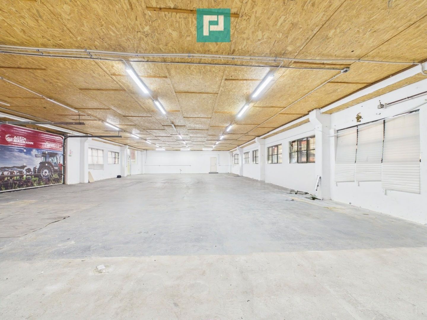Hală industrială 300mp - Ineu, Arad - Poză 1