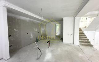 Casa individuală impresionant cu 4 camere si 5 bai | Mosnita Noua - Poză 15