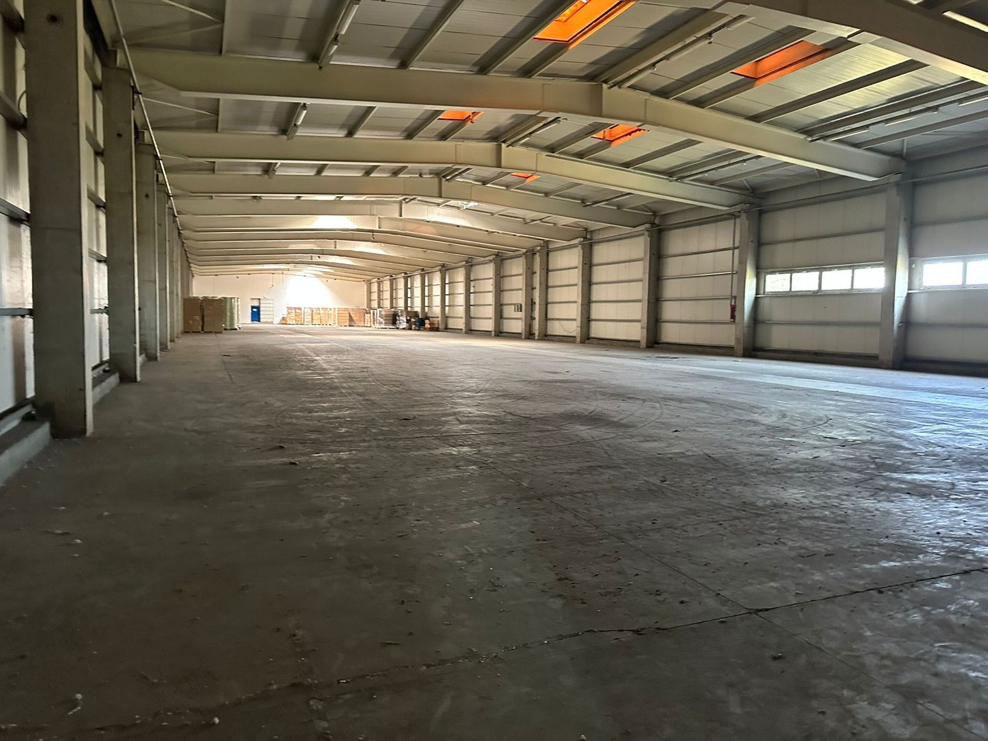 Spatiu depozitare - logistica 2.519 mp si birouri Chiajna A1 - Poză 7