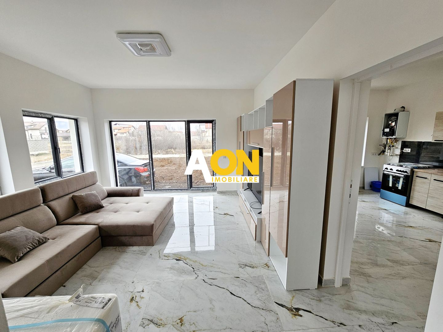 Casa 3 camere, mobilata, utilata, 452 mp teren, Alba - Micesti - Poză 2