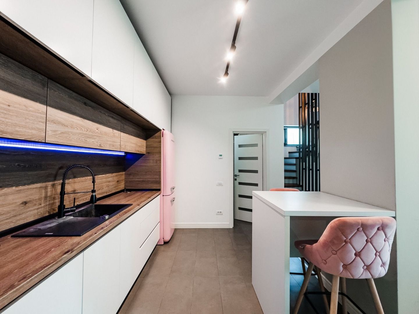 Vila moderna I Tunari - Poză 20