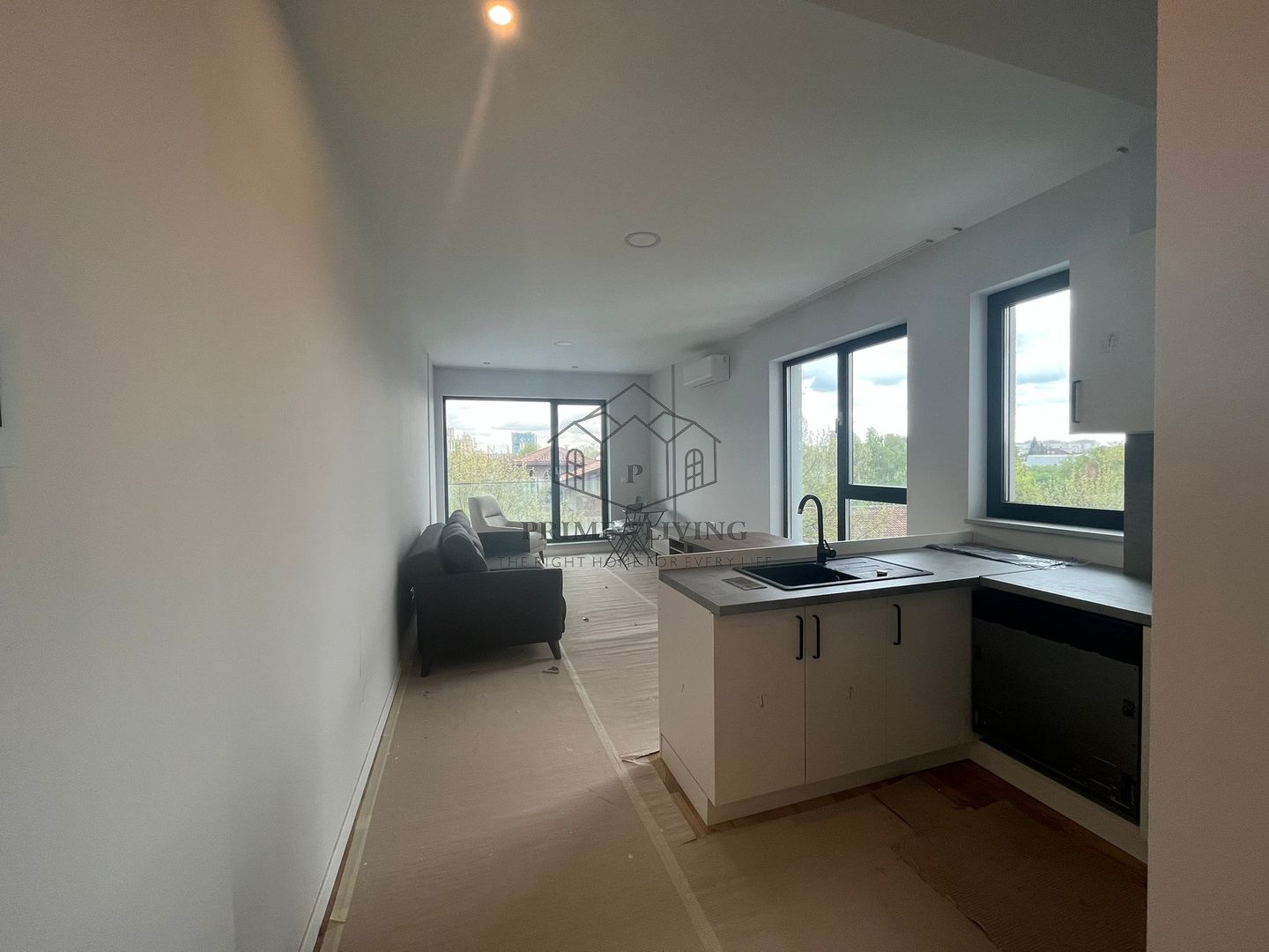 APARTAMENT NOU NOUT LA INCHIRIERE CU 4 CAMERE IN STRAULESTI - Poză 1