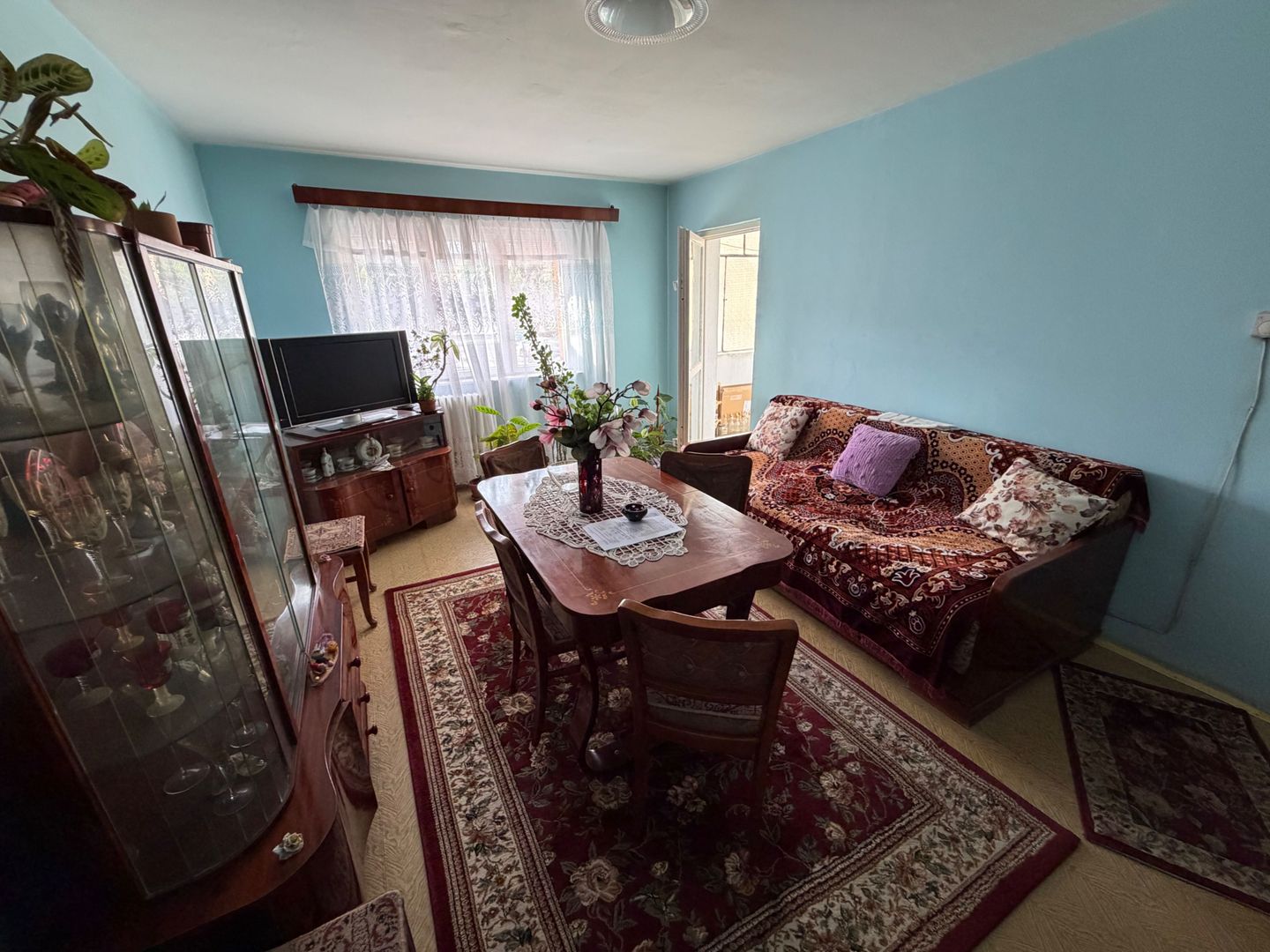 Apartament 2 camere, etaj 1 - zona Cetate - Poză 4