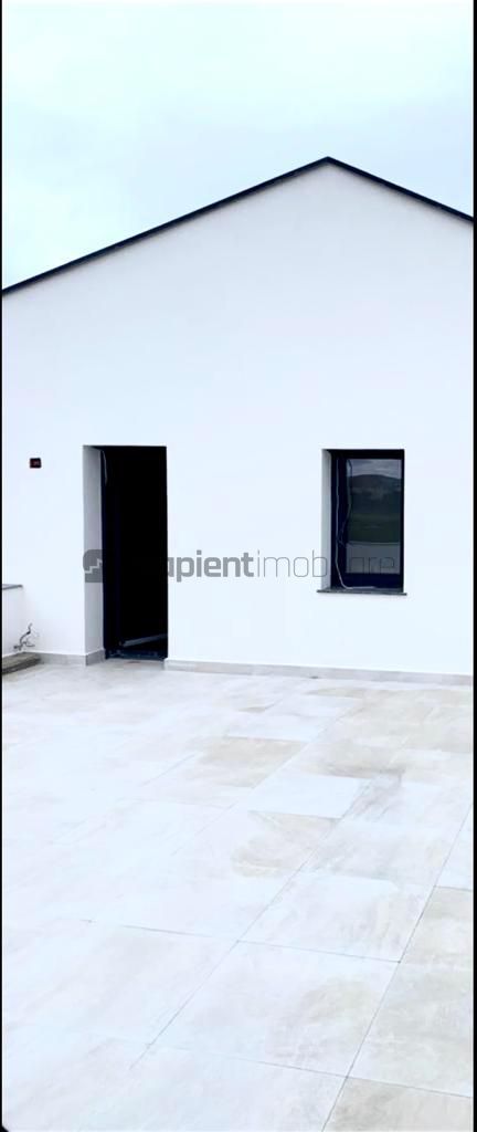 CASA INDIVIDUALA IN ORADEA - Poză 9