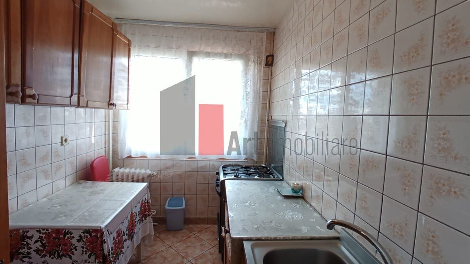 Vânzare apartament 3 camere semidecomandat Bd. Obregia - Cultural - Poză 5