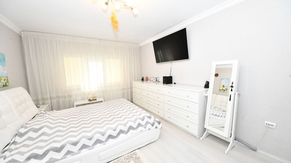 Apartament  3 camere,  zona Doja,parter,la cheie,mobilat si utilat - Poză 2