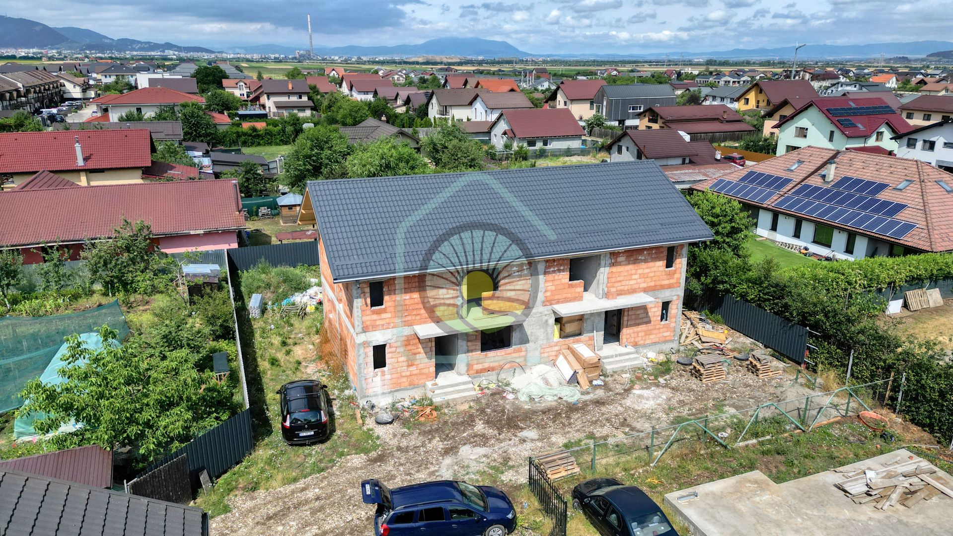 CASA  5 CAMERE IZVOR-TARLUNGENI - Poză 22
