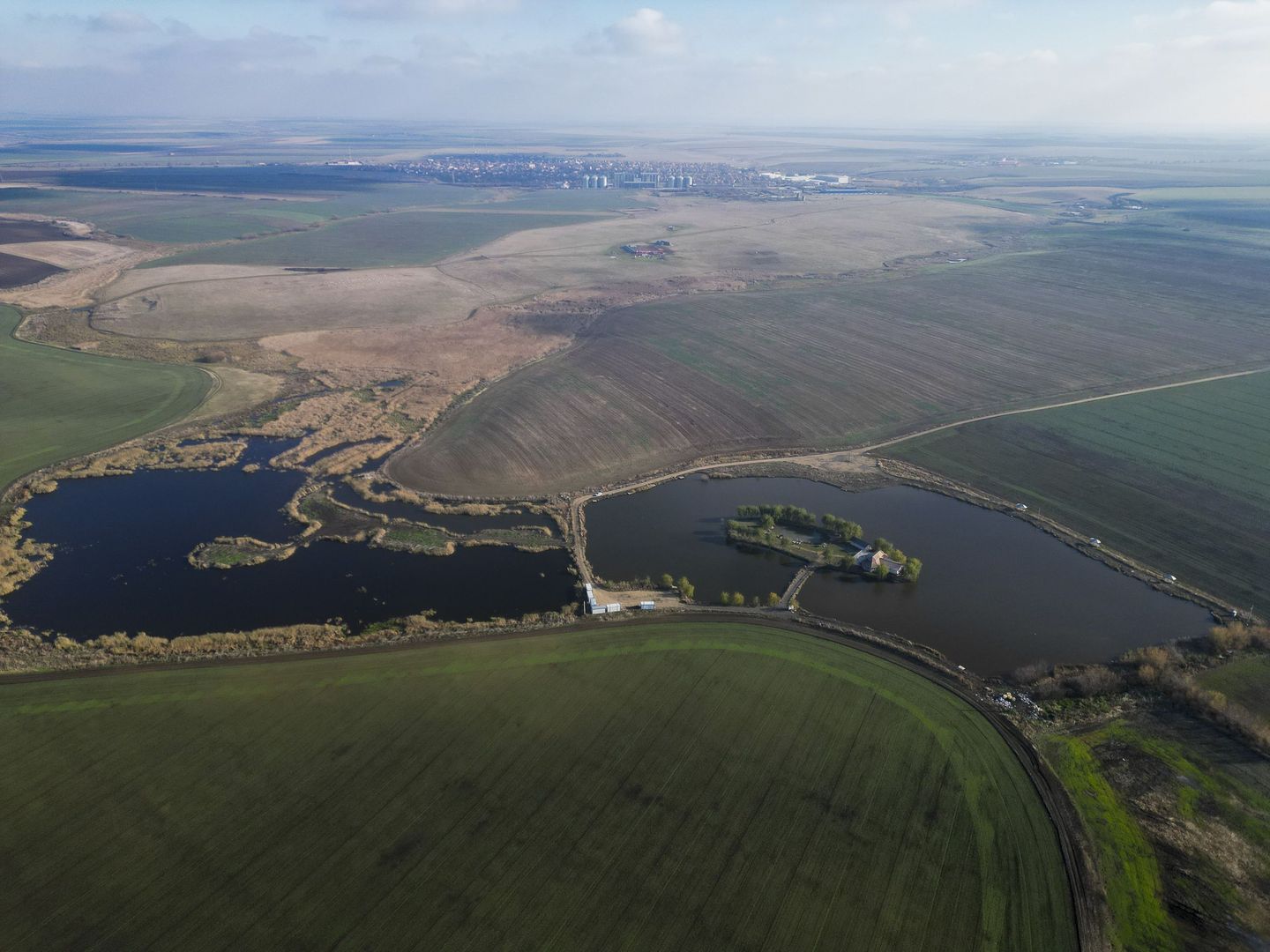 Pescărie cu resursă naturală de apă - Poză 5