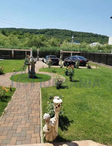 Casa de vânzare # lângă Mănăstirea Vladiceni Iasi - Poză 3